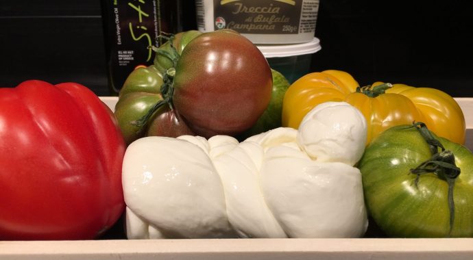 Salade de tomates et sa burrata