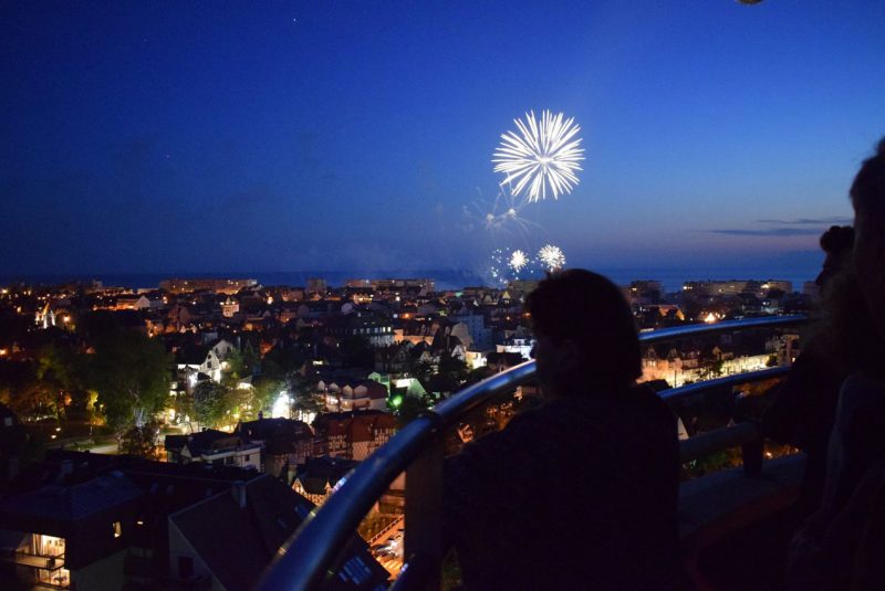 Feu d'artifice au sommet du phare ©Alice ONISZCZYK